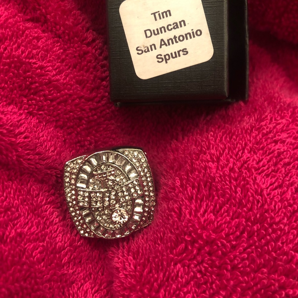 Sports ring